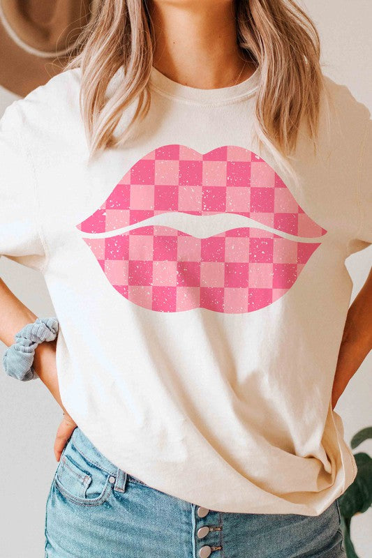 Checkered Lips Graphic Tshirt