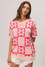 Load image into Gallery viewer, Plumeria  Checkered Sweater
